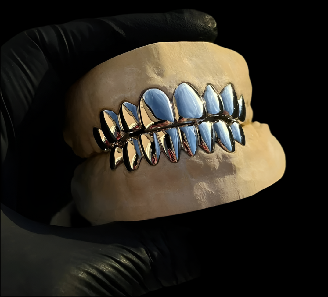 The Jokers Piece (Silver Grillz)